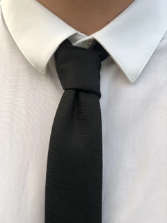 jednoduchý typ uzla four-in-hand | ako uviazať kravatu | lavardsk.sk